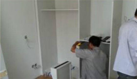 衣柜安裝公司哪個好，衣柜安裝公司現(xiàn)在的情況