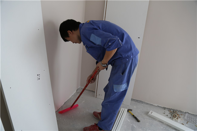 作為一名家具安裝工，該具備哪些基本素養(yǎng)？
